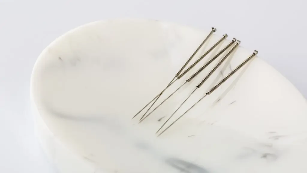 Does Acupuncture Help With Sports Injuries? Experts Weigh In.